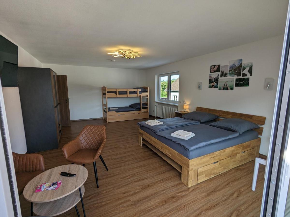 S'Bahnhoefle Apartments リングスハイム エクステリア 写真