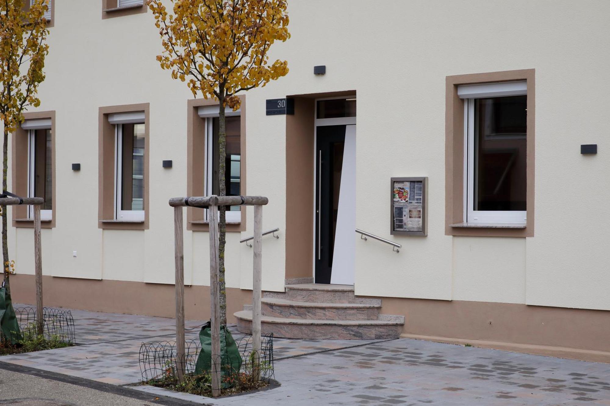 S'Bahnhoefle Apartments リングスハイム エクステリア 写真