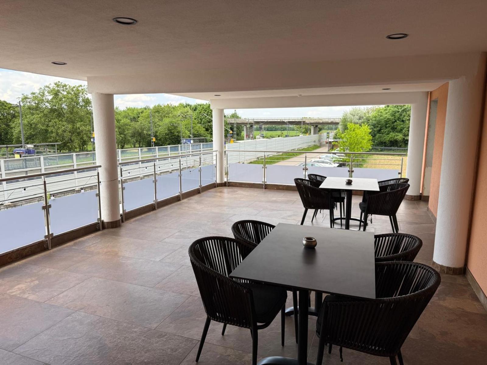 S'Bahnhoefle Apartments リングスハイム エクステリア 写真